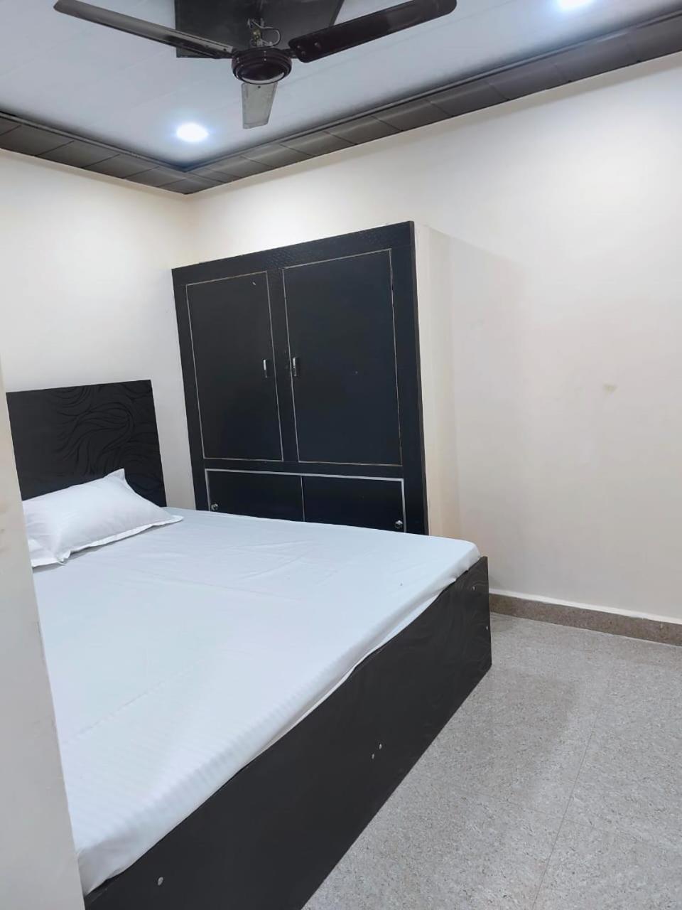 Hotel Crystal Dreams ماثورا المظهر الخارجي الصورة