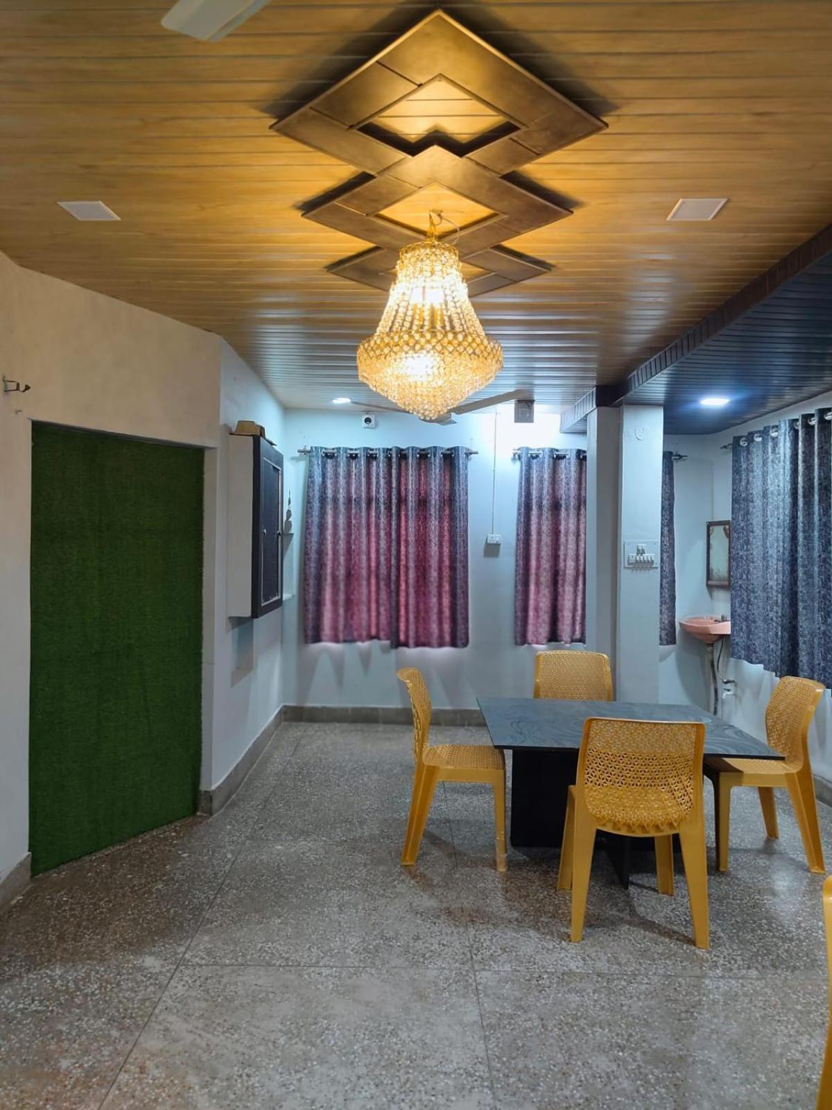 Hotel Crystal Dreams ماثورا المظهر الخارجي الصورة