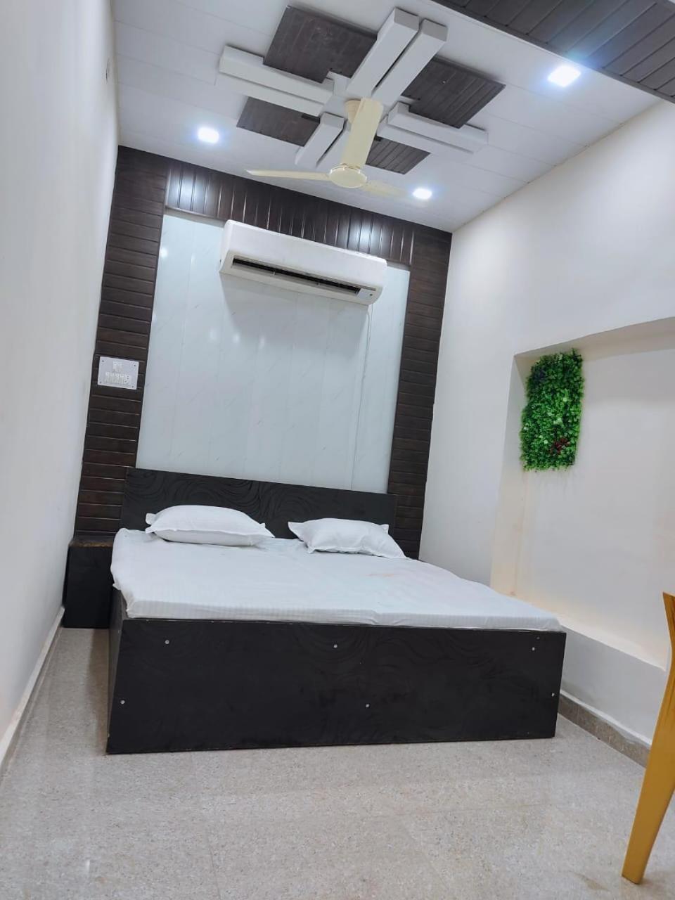 Hotel Crystal Dreams ماثورا المظهر الخارجي الصورة